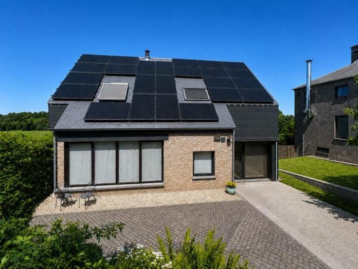 Renovated architect-designed villa with panoramic views.