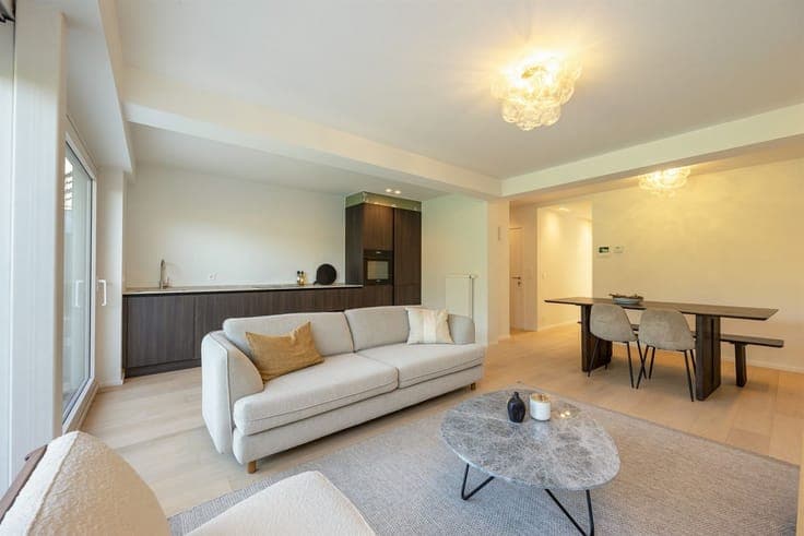 Gerenoveerd blokje met 3 Appartementen