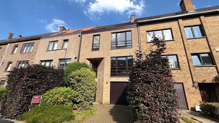 MISTRAL - MAISON +/- 177M2 AVEC 4 CHAMBRES + JARDIN + GARAGE