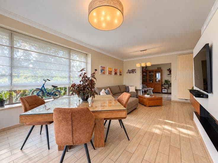 Te koop, Knappe energiezuinige villa met open verzicht op...