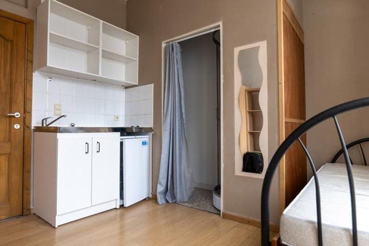 Investment property 6 student units Mons