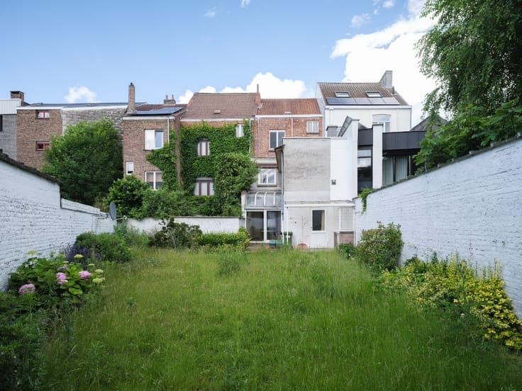 Characterful interwar residence with an exceptional city ...