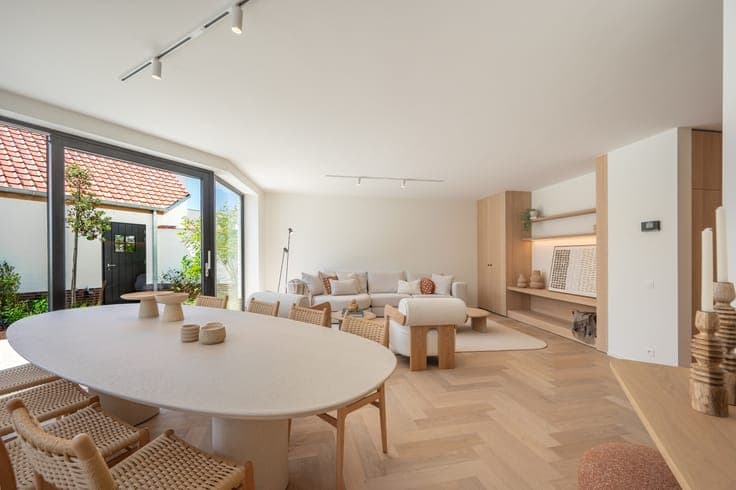 Pretty newly built townhouse in charming Old Town Knokke