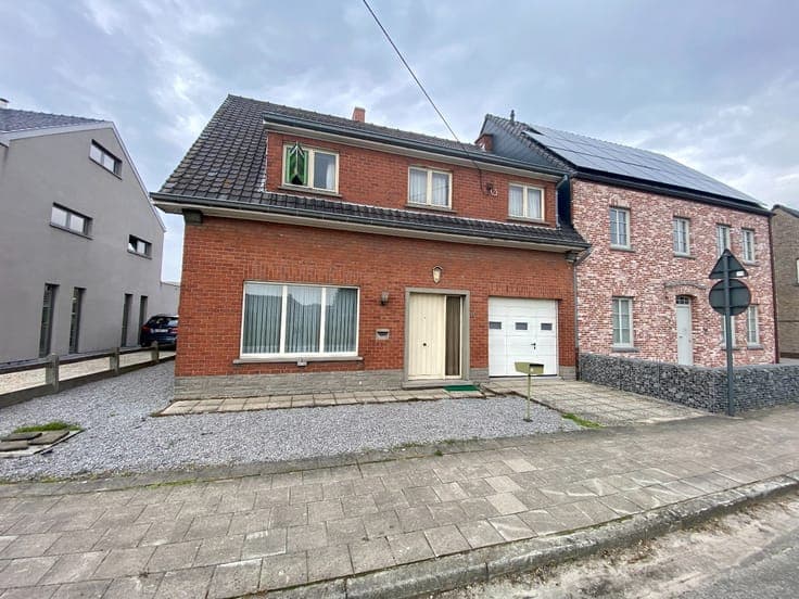 House in Sint-Eloois-Vijve