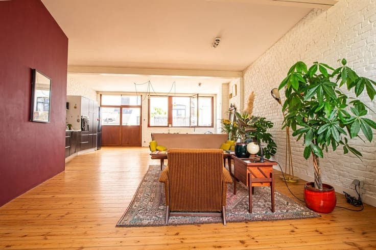 Beautiful house is waiting for you!