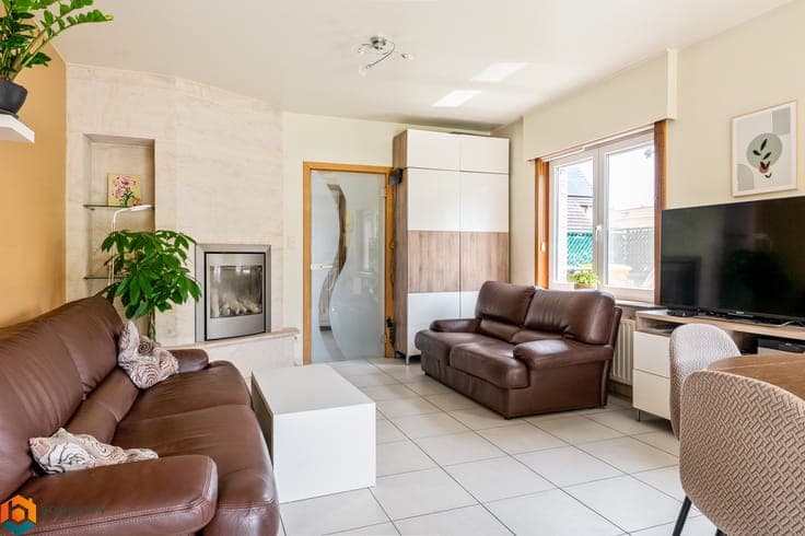 Instapklare woning met 4 slpkrs en leuke tuin te Schiplaken