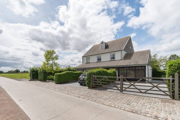 Magnificent Mi Casa home in a quiet location in Kruishoutem