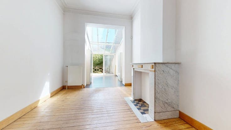 BRUSSELS HOUSE , 272 M2, WITH GARDEN AND TERRACE
