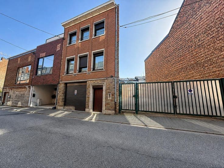 3-bedroom house