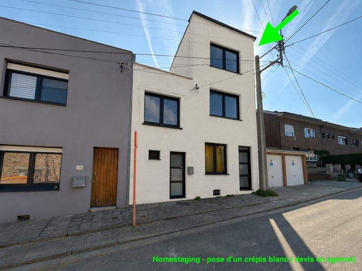 Renovated 3-bedroom house with garden