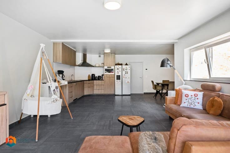 Energiezuinige woning op perceel van 527 m² met 4 slpks e...