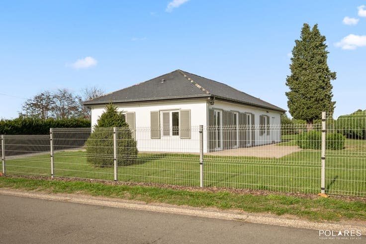 Fantastically situated detached bungalow