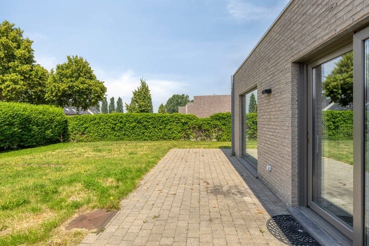Bright 3-bedroom family home for sale in Kuurne!