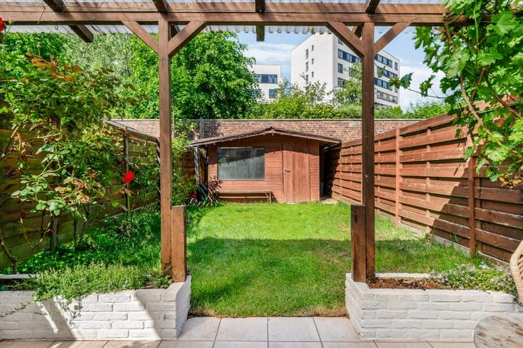 Turnkey home with sunny city garden for sale in Ghent
