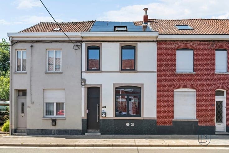 Maison entièrement rénovée à Luingne