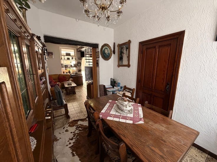 Herve : maison 4 chambres à rafraîchir avec jardin