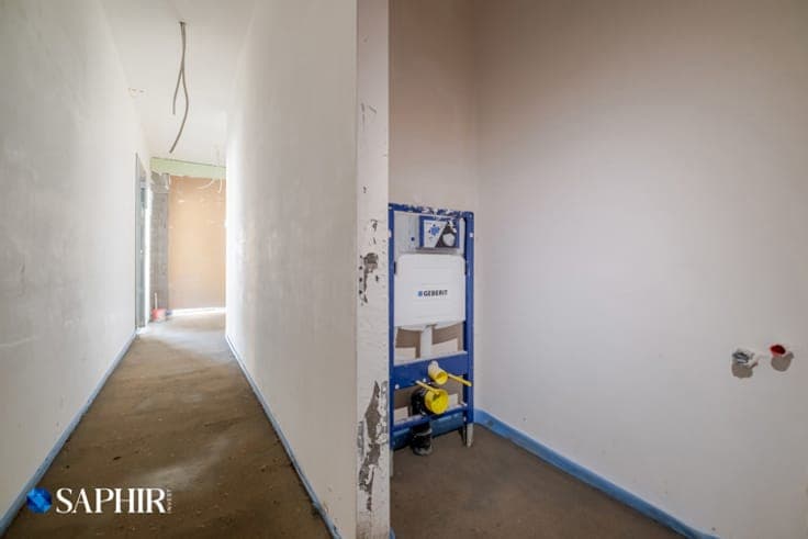Maison neuve 3 façades de 214 m² avec terrasse et garage