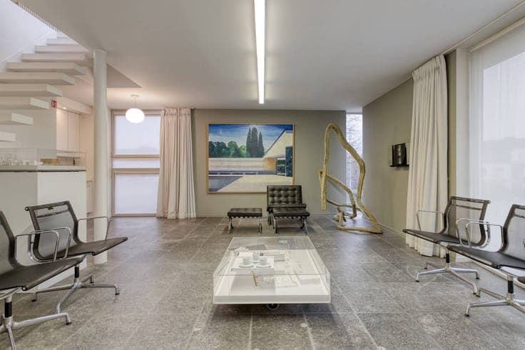 Office with home for sale in Sint-Michiels (380 m²)