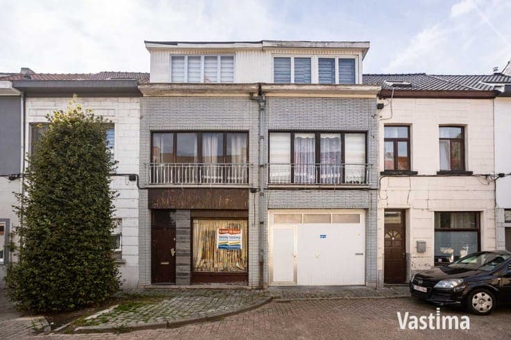 Gezinswoning met loods in Aalst – perfect voor wonen én w...