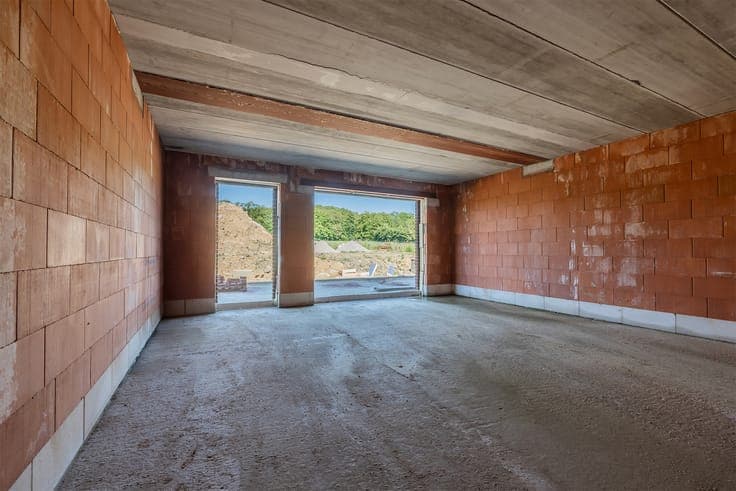 Contemporary house to customize – closed structural work