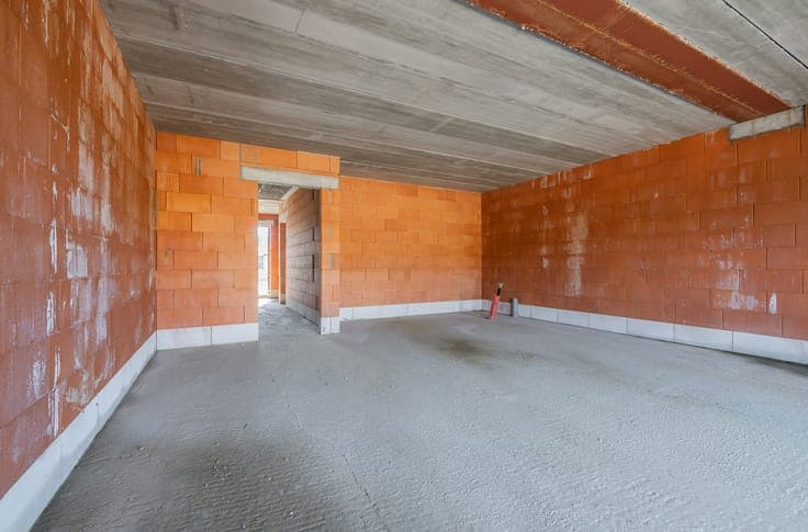 Contemporary house to customize – closed structural work
