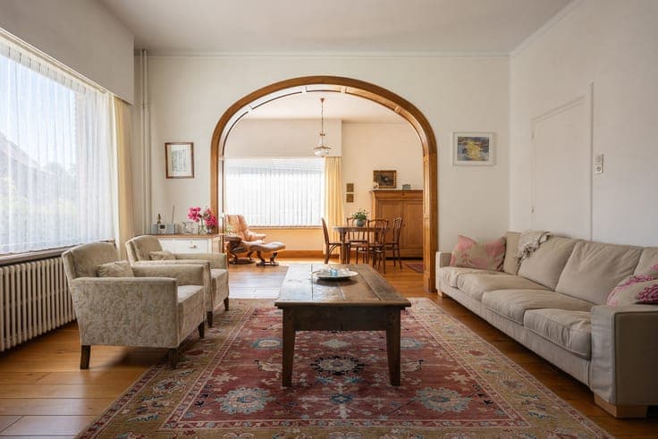 An authentic modernist house with an exceptional garden