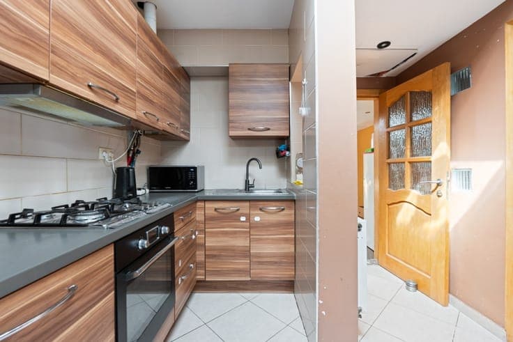 Spacious 5-bedroom family home in Antwerp
