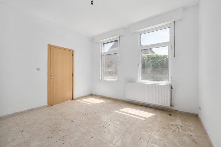 Spacious renovated home in central Dendermonde