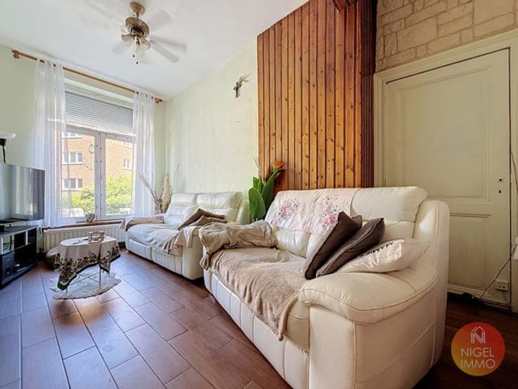 🏡 Pépite à Visé : 4 chambres + 4 garages en plein centre !