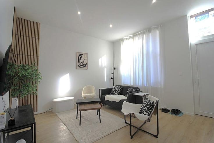 Exceptional 10% Yield! Shared Housing in a Renovated House