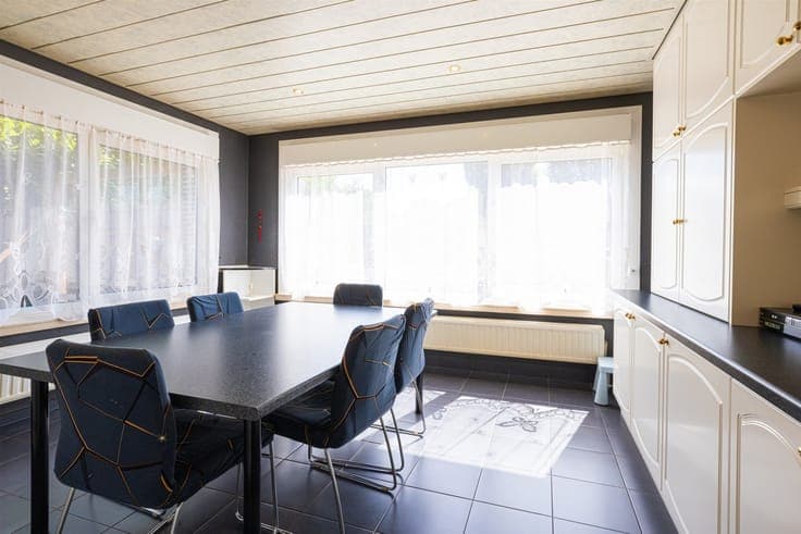 Spacious family home, with the option of a granny flat