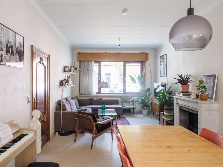 Sint-Amandsberg – Ruime interbellumwoning met 4 slaapkame...
