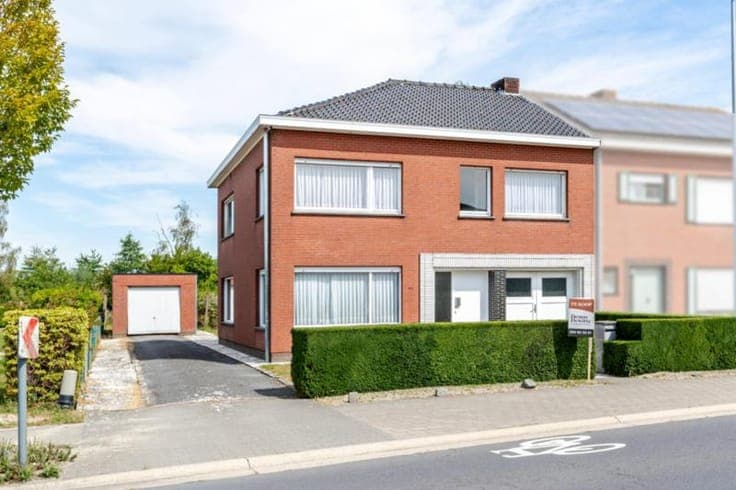 House in Oostkamp