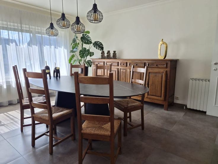 Charming house with 3 bedrooms in Relegem