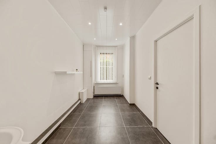 Move-in ready home near Ghent University Hospital