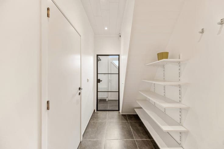 Move-in ready home near Ghent University Hospital