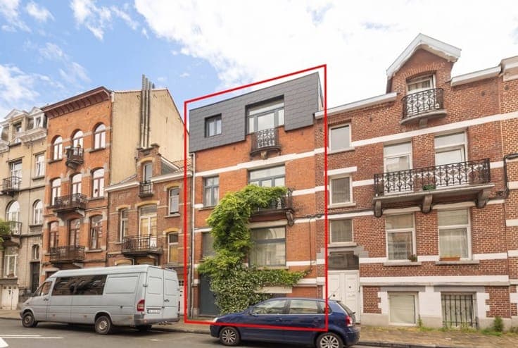 Brussels charm just steps from Josaphat Park