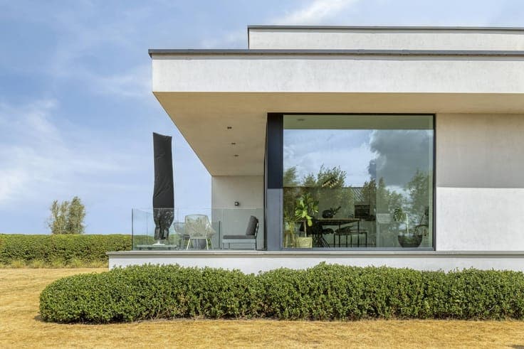 High-quality finished villa for sale in a quiet location