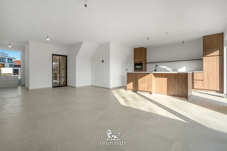 Spacious semi-detached new-build home in Desselgem