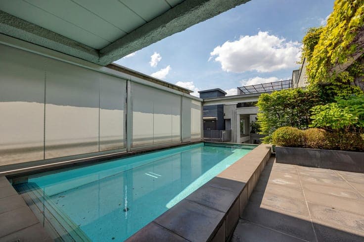 LUXUEUZE LOFT (341m²) MET TUIN (200m²), ZWEMBAD EN SAUNA ...