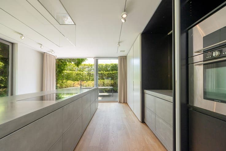 LUXUEUZE LOFT (341m²) MET TUIN (200m²), ZWEMBAD EN SAUNA ...