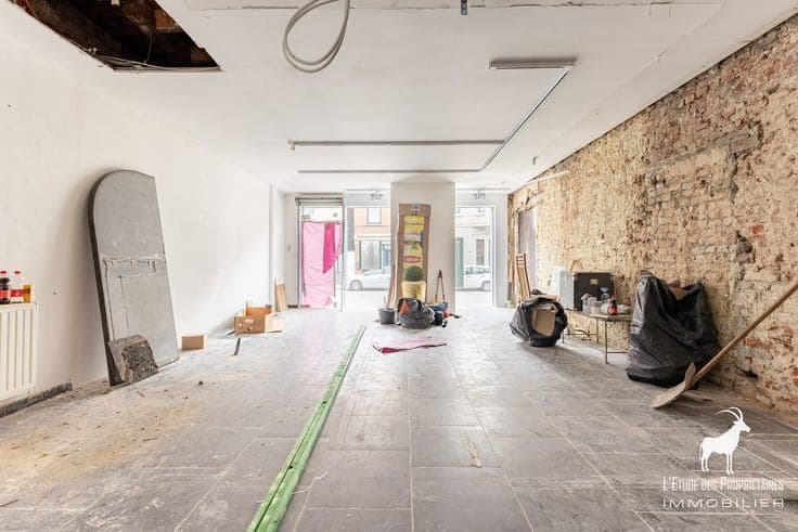 House to Renovate at Fort Potentiel on HAINE-SAINT-PAUL.
