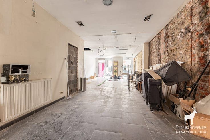 House to Renovate at Fort Potentiel on HAINE-SAINT-PAUL.