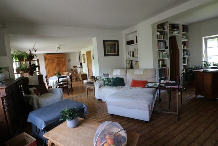 Beautiful house is waiting for you!