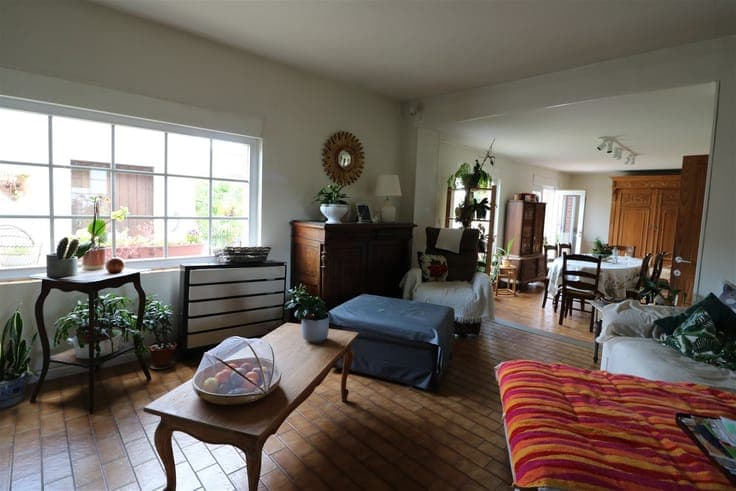 Beautiful house is waiting for you!