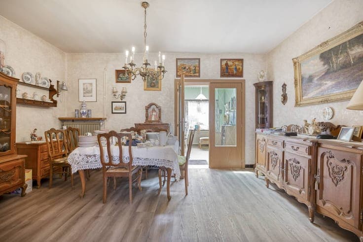 House to renovate for sale in Wuustwezel!