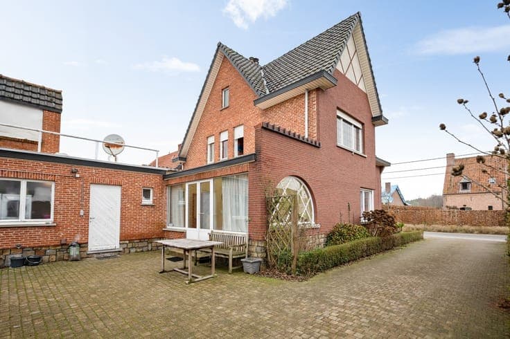 Ruime woning met 3 slpkrs