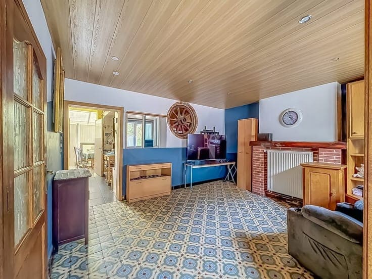 MAISON 3F A RAFRAICHIR AVEC GRAND JARDIN