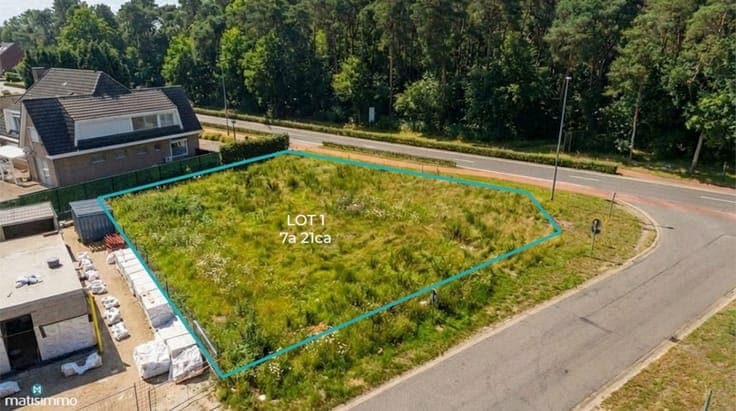Exclusieve nieuwbouwwoning met bouwgrond te koop in As