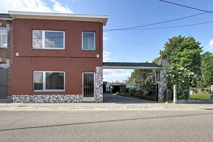 House in Linter